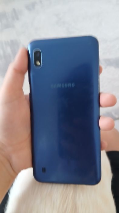 Самсунг а10 хороши