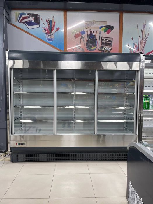Витрина холодильник