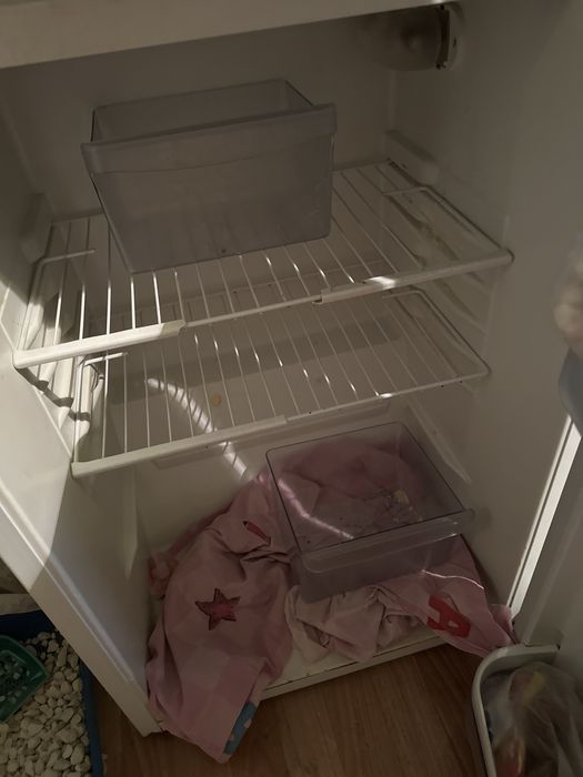 Продам холодильник. Б/у.