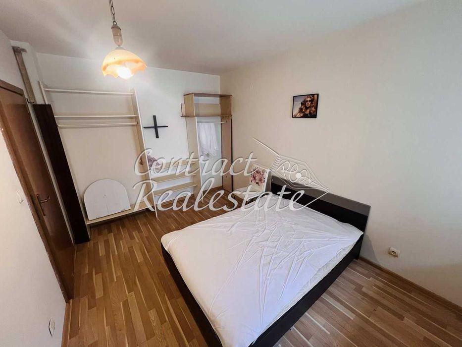 Тристаен Полуобзаведен Лятно кино тракия !