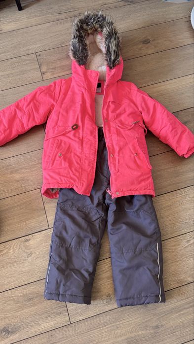 Парка на девочку, зимний комбинезон