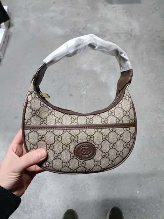 Налични чанти модели Gucci,Balenciaga,Dior