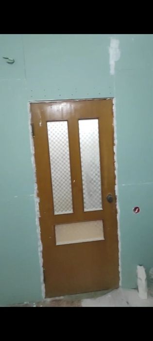Продаётся межкомнатные двери