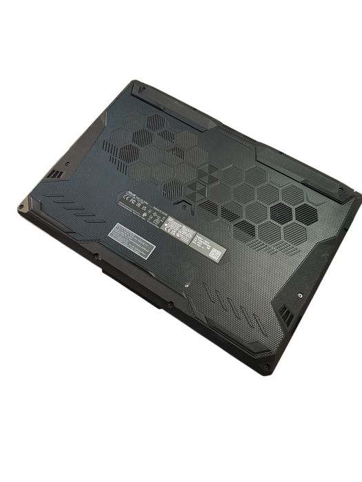 Asus tuf F15 I5-11400 8 gb ram 512 gb ssd