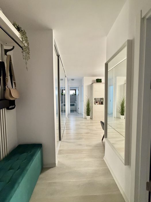 Apartament 2 camere complet mobilat si utilat loc de parcare si boxa inclusa