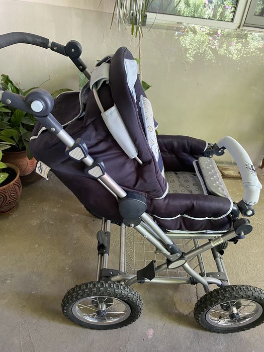 Детская коляска