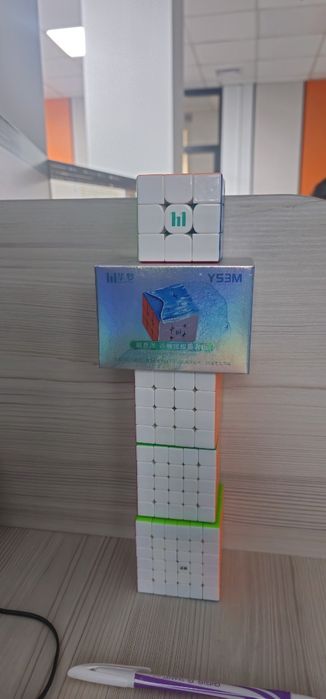 Кубик Рубик набор