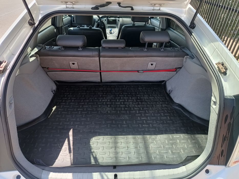 Toyota Prius 3 dotari full