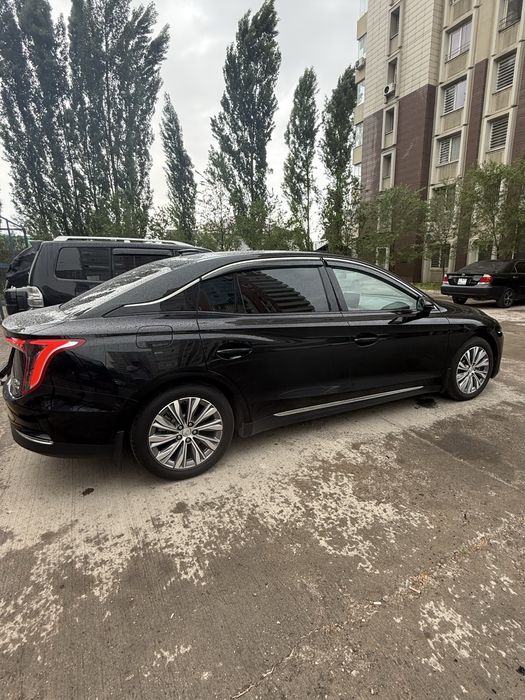 Hongqi E-QM5 Plus аренда 16 000тг