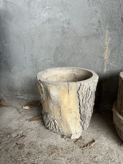 Декоративный горшок из бетона