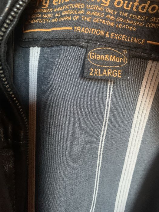 Кожен мъжки бомбър