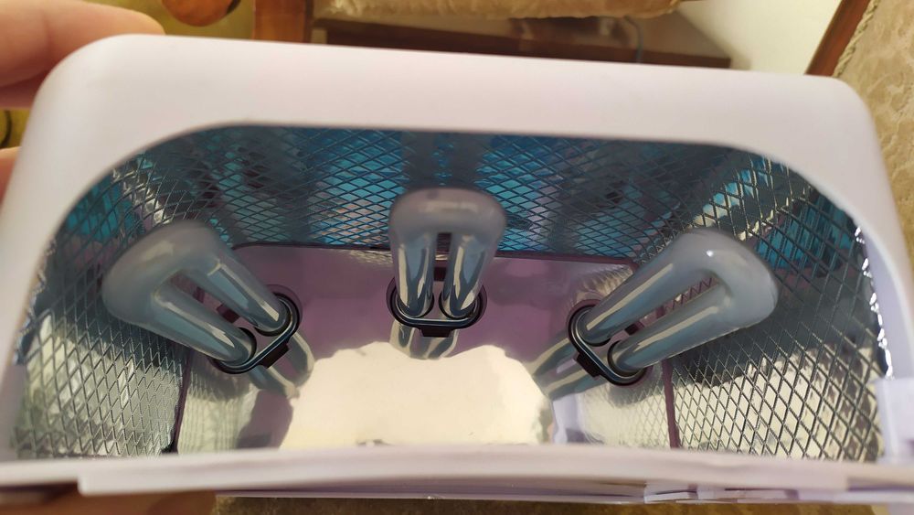 Лампа    за   ногти