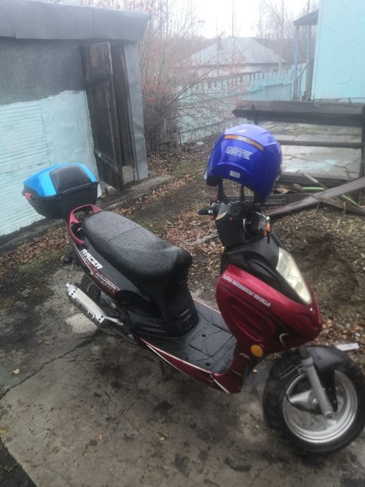 Скутер racer sagita