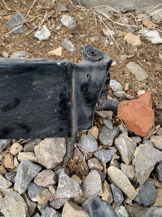 Ляв калник и десен калник за Toyota Corolla Verso 2