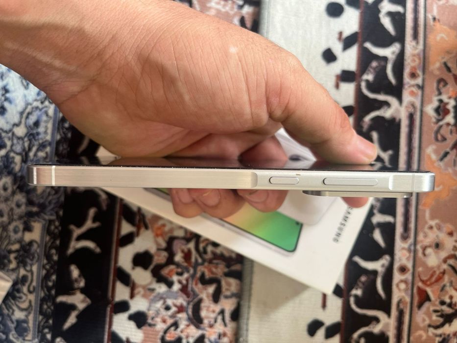 Самсунг А56 сатылады