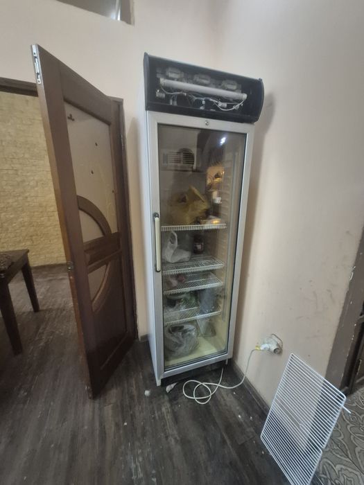 Продажа кхния обр. Холаделник,печ,газ плита,витрина..