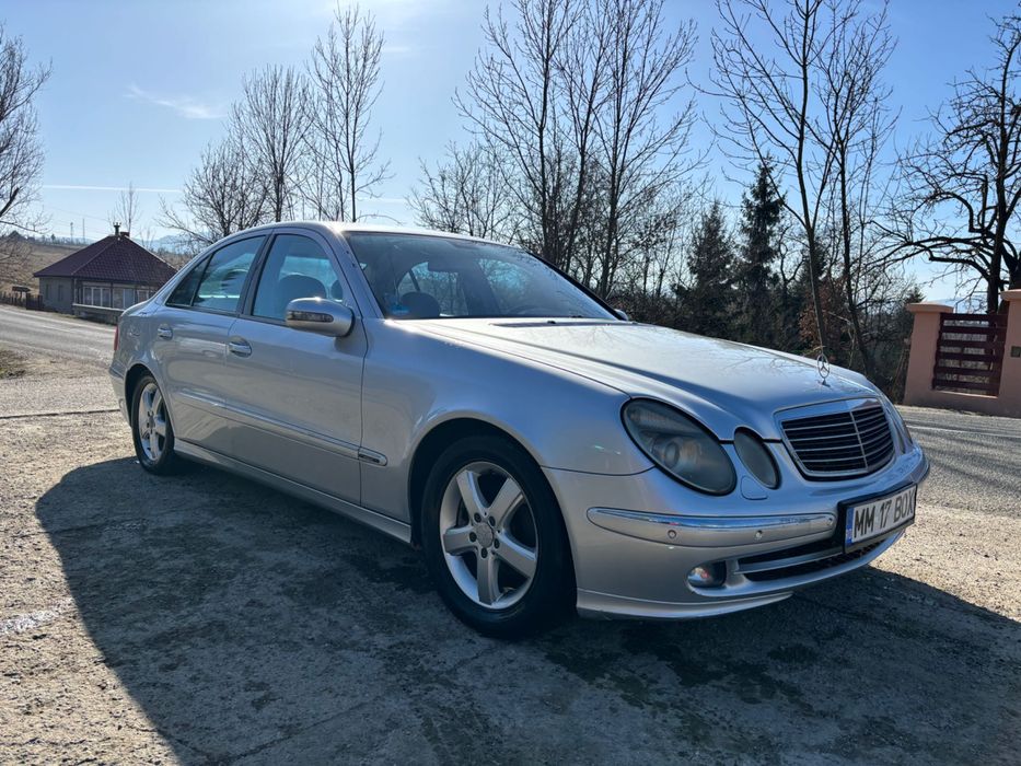Mercedes E220 CDI an 2006 preț 3950euro