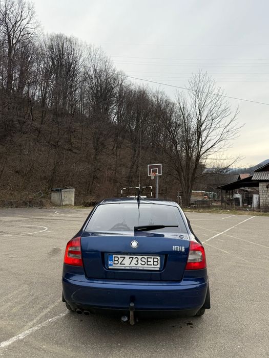 Vând skoda octavia 2