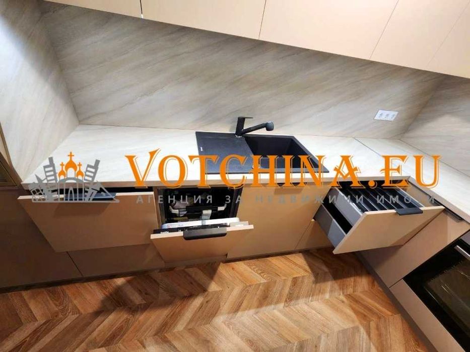 Продава се Тристаен апартамент в Свети Влас - 110 кв.м за 2182 €/кв.м - Снимка #12