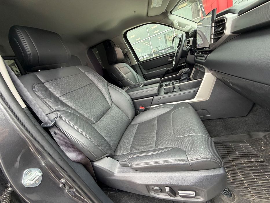 Toyota Tundra 2024ani Variante TRD Ofroad Garantia