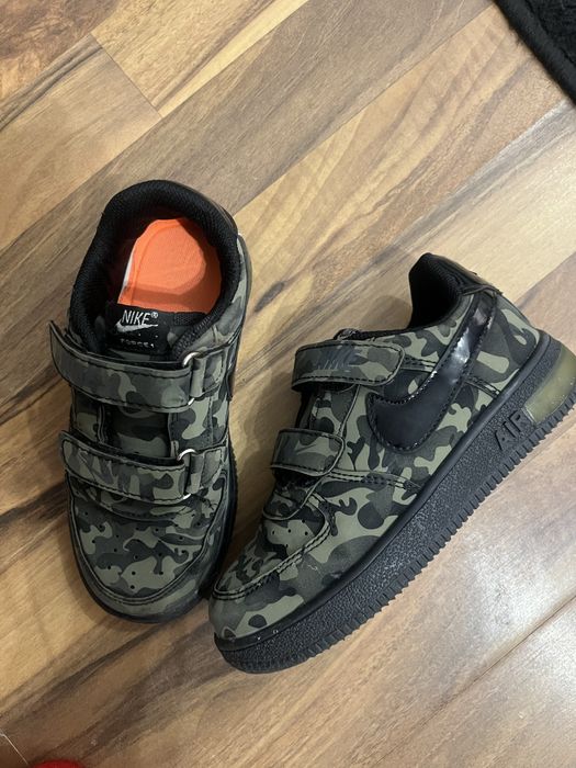 Adidasi pentru baiat