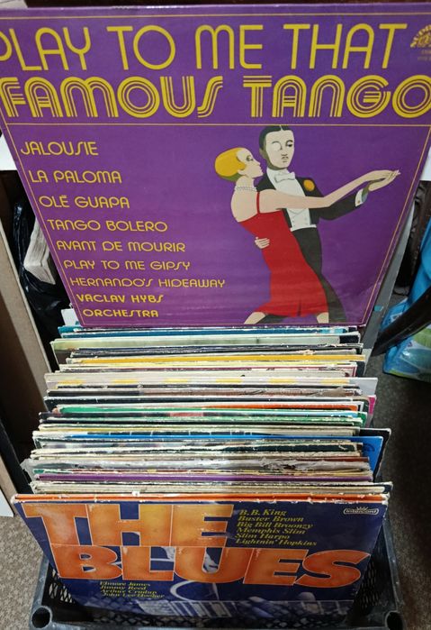 Патефонные и виниловые пластинки