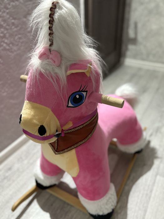 Продам лошадку качалку