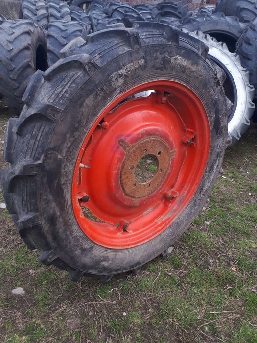 Anvelopa cu janta 11,2R32 tractor