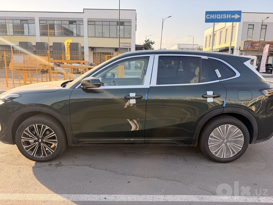 Geely ex5 emi gibrit