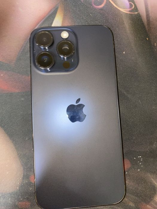 Продам Iphone 15 Pro Max