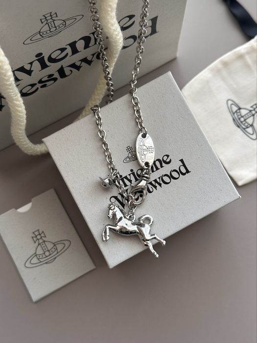 Vivienne Westwood гердан