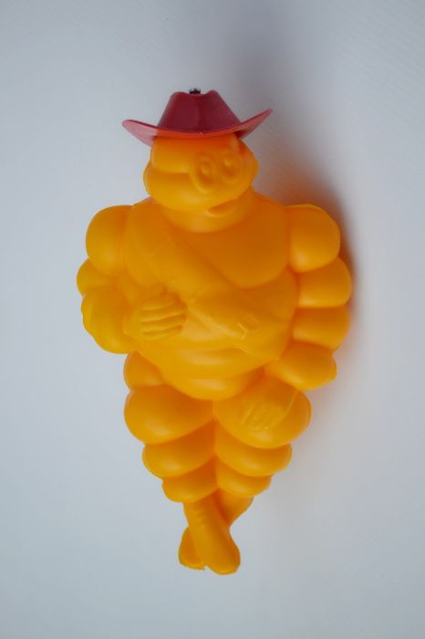 Светещо човече Мишелин 30см , 4 цвята