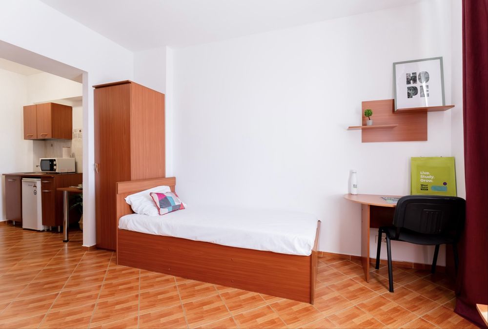Închiriez studio west gate urgent!