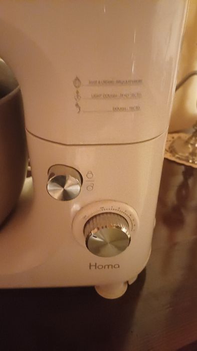 Планетарен миксер HOMA