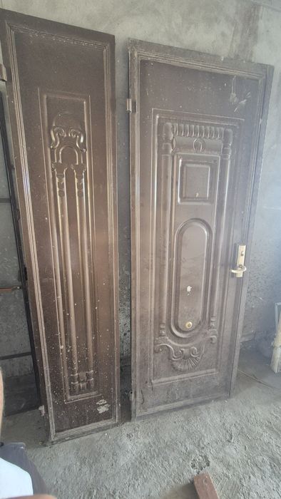 Temir eshik qaronasi bilan