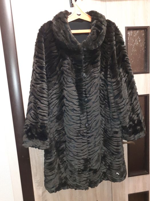 Пальто шуба куртка