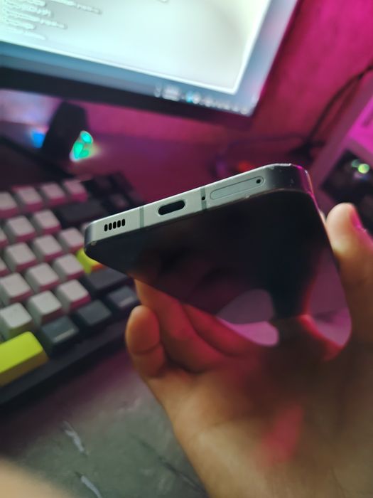 Nothing Phone (1)