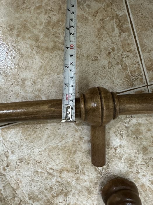 3 еднакви корниза