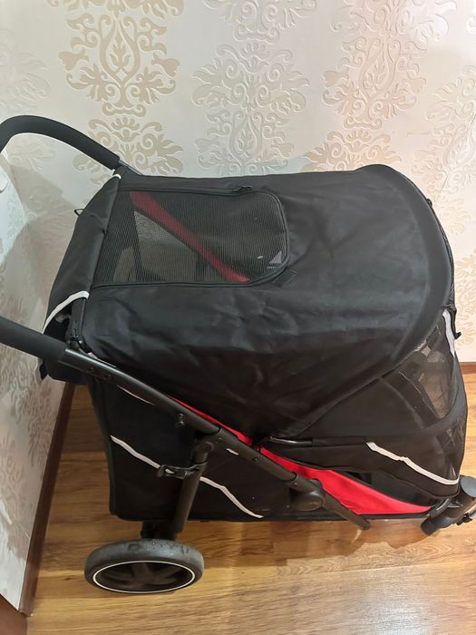 Коляска прогулочная для собак