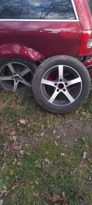 Dezmembrez autoturisme