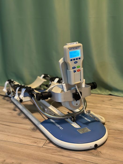 Aparat recuperare medicala ghenunchi  kinetoterapie,crioterapie!