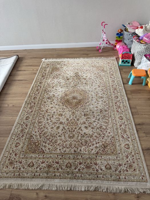 Кілем сатылады/ковер продается