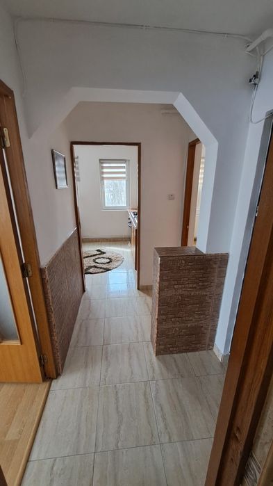 Închiriez Apartament  micro 9 str General Matei Vlădescu et 2