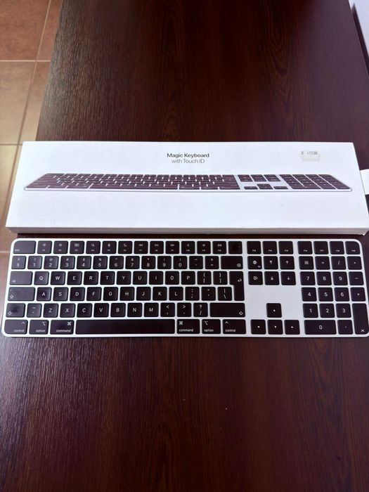 Apple Magic Keyboard TouchID