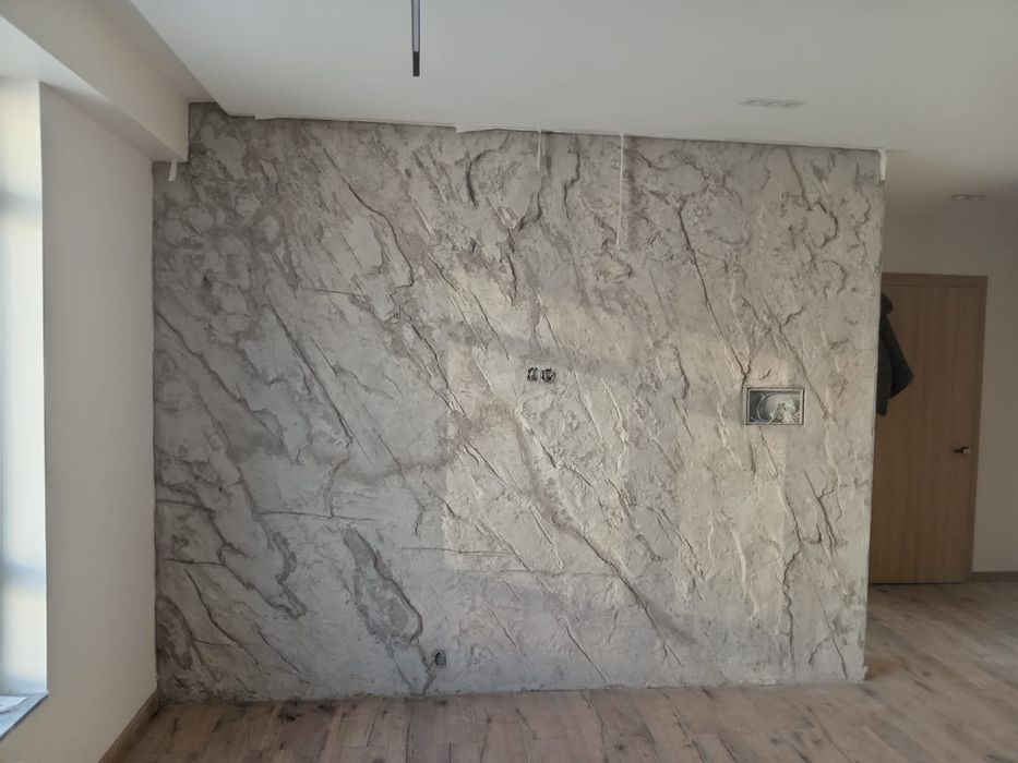 Скала барельеф