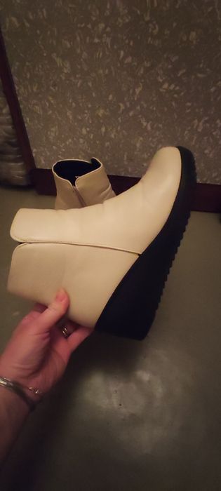 Ботинки женские фирменные