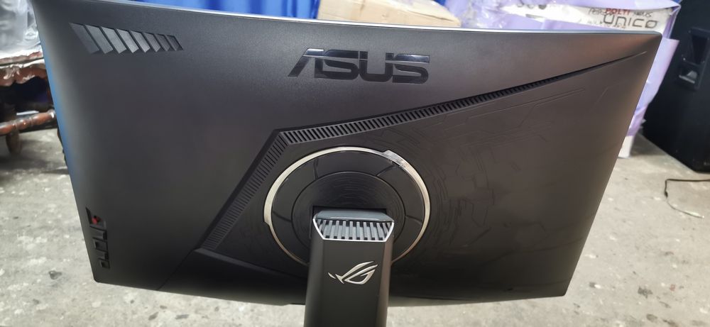 monitor asus rog curbat /monitor asus portabil