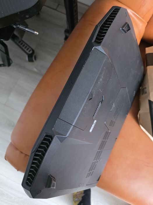 Laptop Asus ROG i7