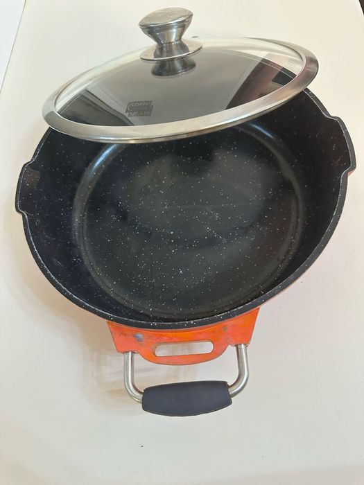 Сковорода-сотейник чугун