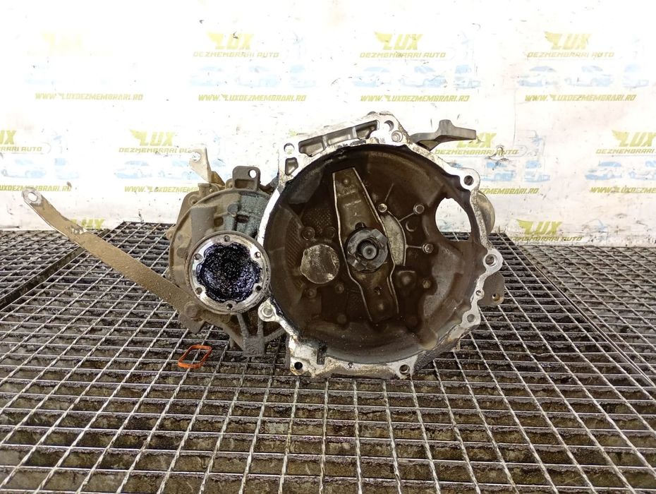 Cutie de viteze manuala 6 trepte 0A4301107K Volkswagen Touran 1 (facelift) (2006 - 2010)